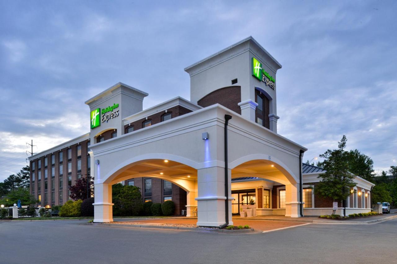 Holiday Inn Express Winston-Salem Medical Ctr Area Zewnętrze zdjęcie