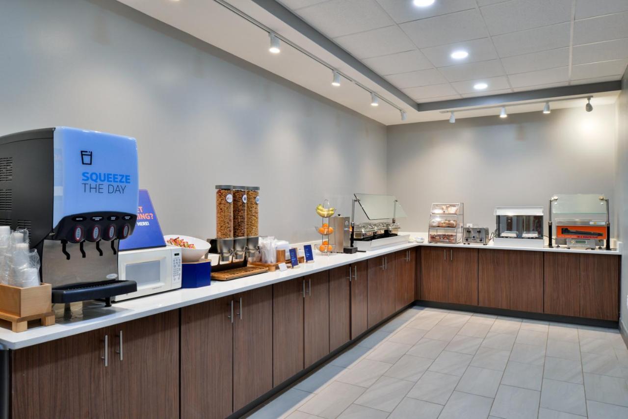 Holiday Inn Express Winston-Salem Medical Ctr Area Zewnętrze zdjęcie