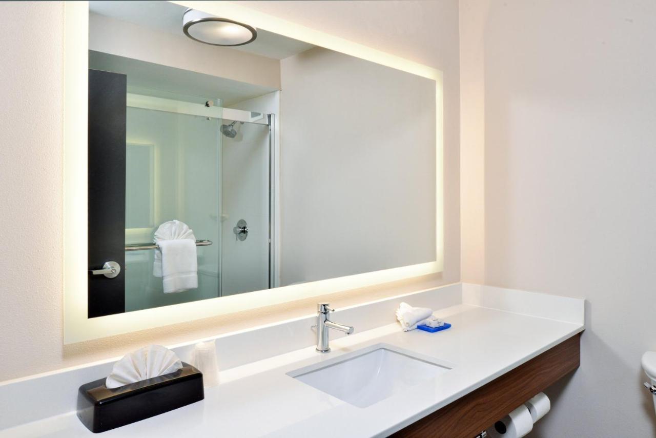 Holiday Inn Express Winston-Salem Medical Ctr Area Zewnętrze zdjęcie